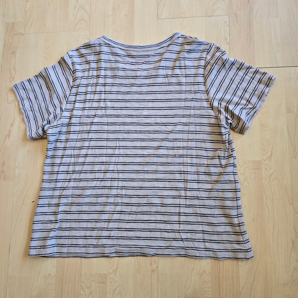 Veronica Beard Womens XL Beige Black Striped Short Sleeve Crewneck T-Shirt Peru - Picture 9 of 11